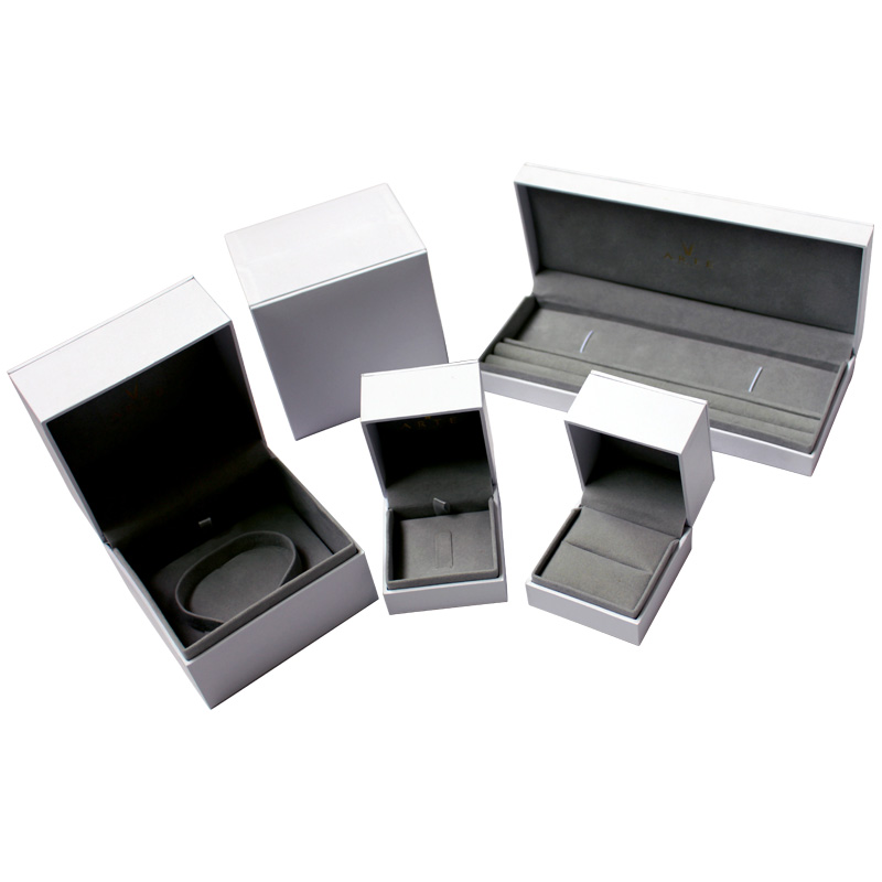 Faux leather jewelry box LJB-023003
