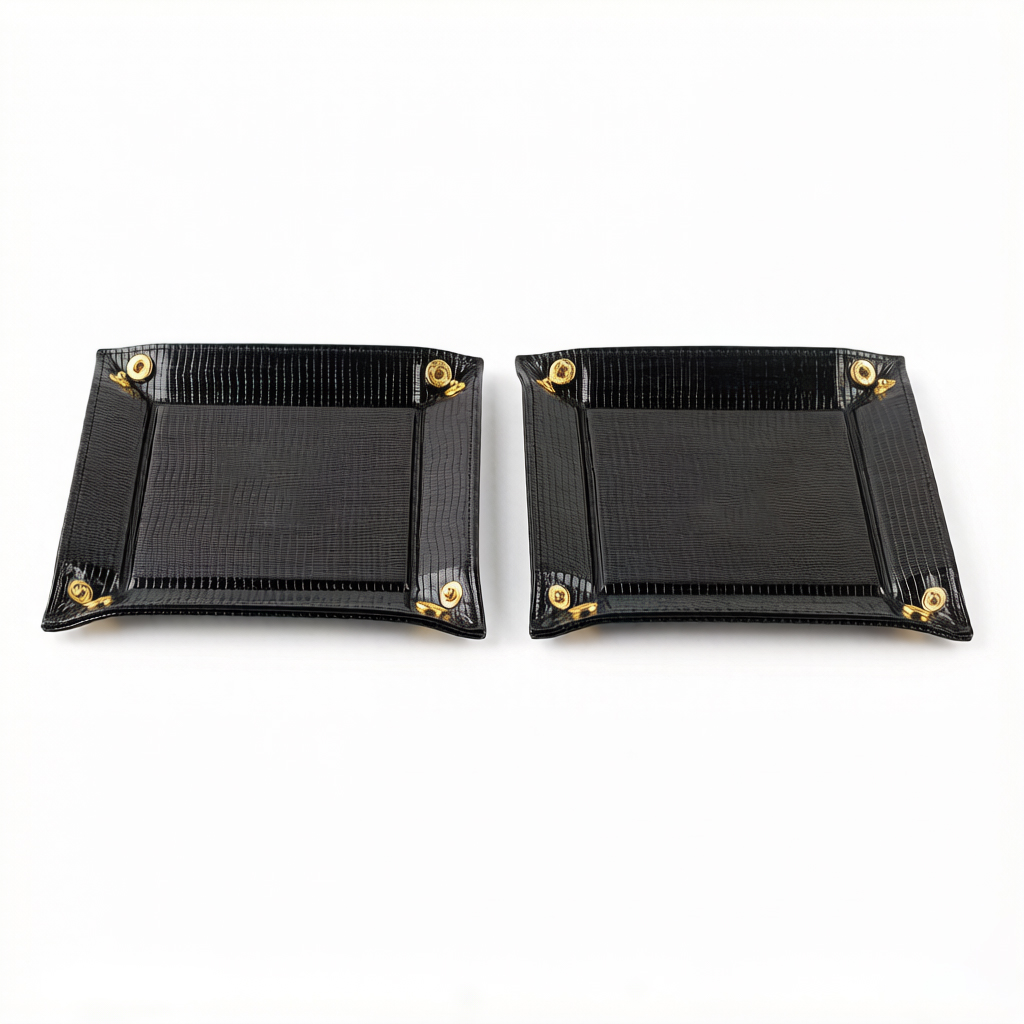 Foldable storage tray